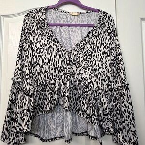 Alter'd State Leopard Print V-Neck Women's Top